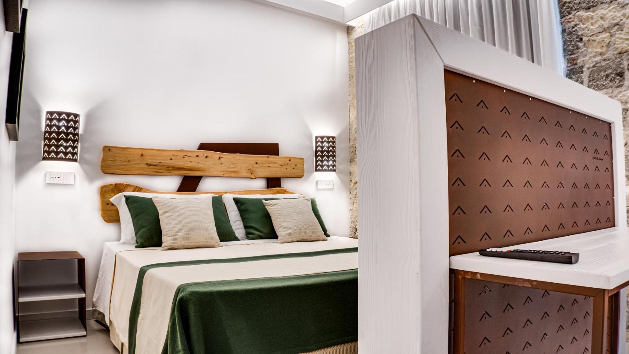 Kalista Hotel กาญารี ภายนอก รูปภาพ